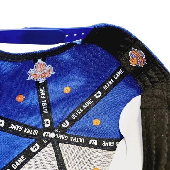 New York Knicks NBA Basketball Official Ultra Game Snapback Trucker Hat/Cap NWT - Picture 12 of 13